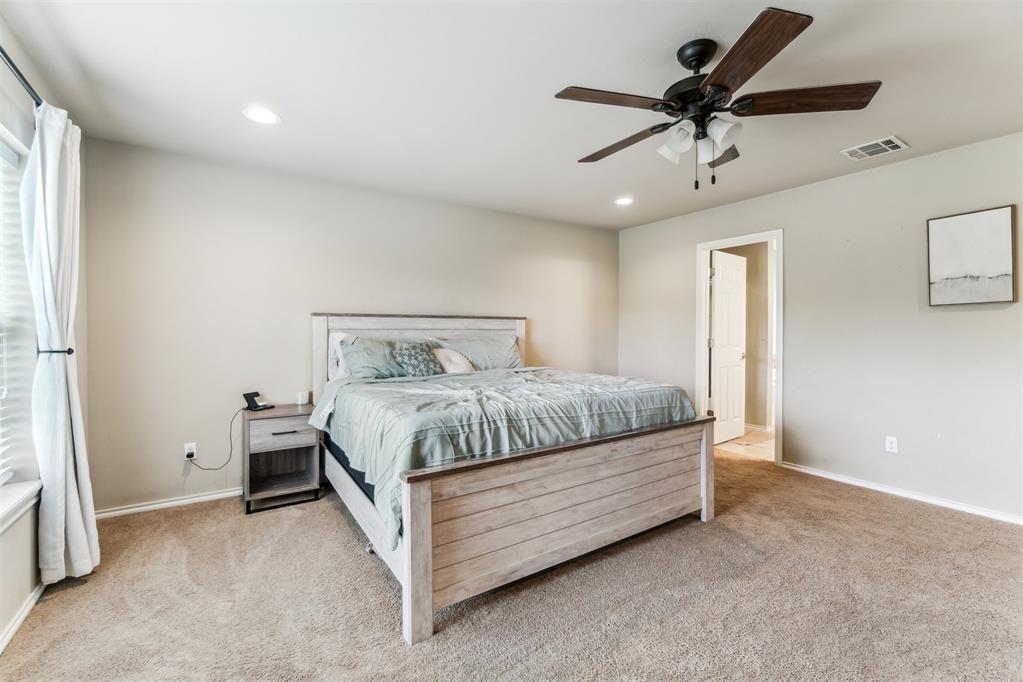 1227245 Property Photo 22