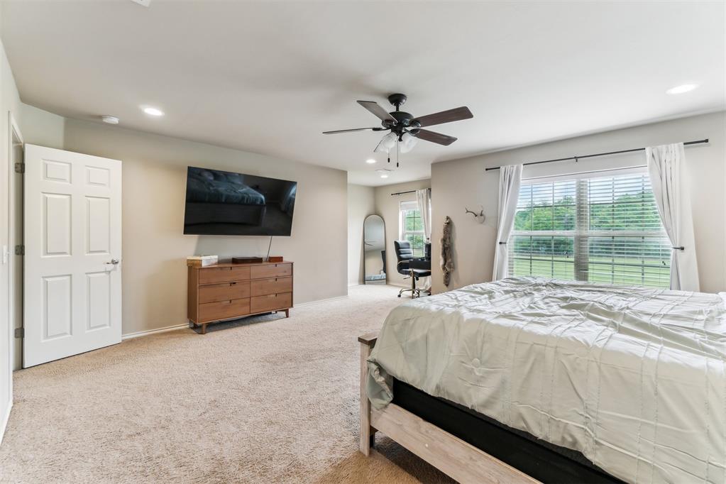 1227245 Property Photo 23
