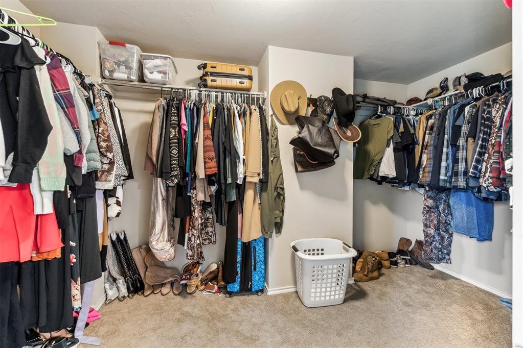 1227245 Property Photo 27