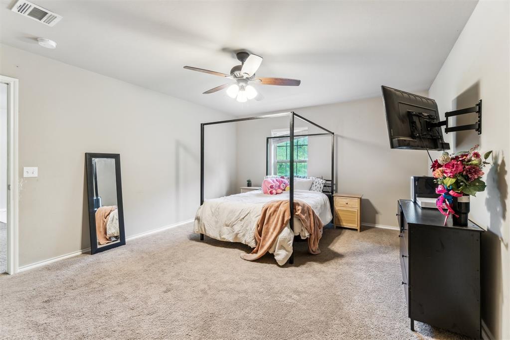 1227245 Property Photo 31