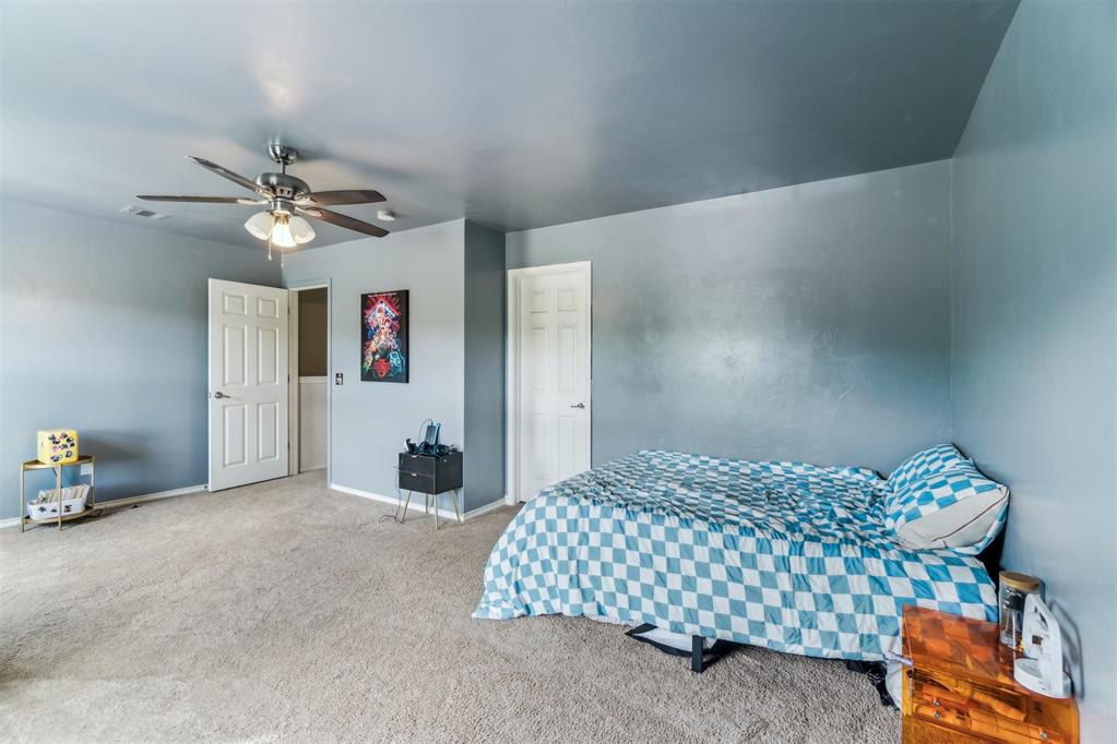 1227245 Property Photo 33