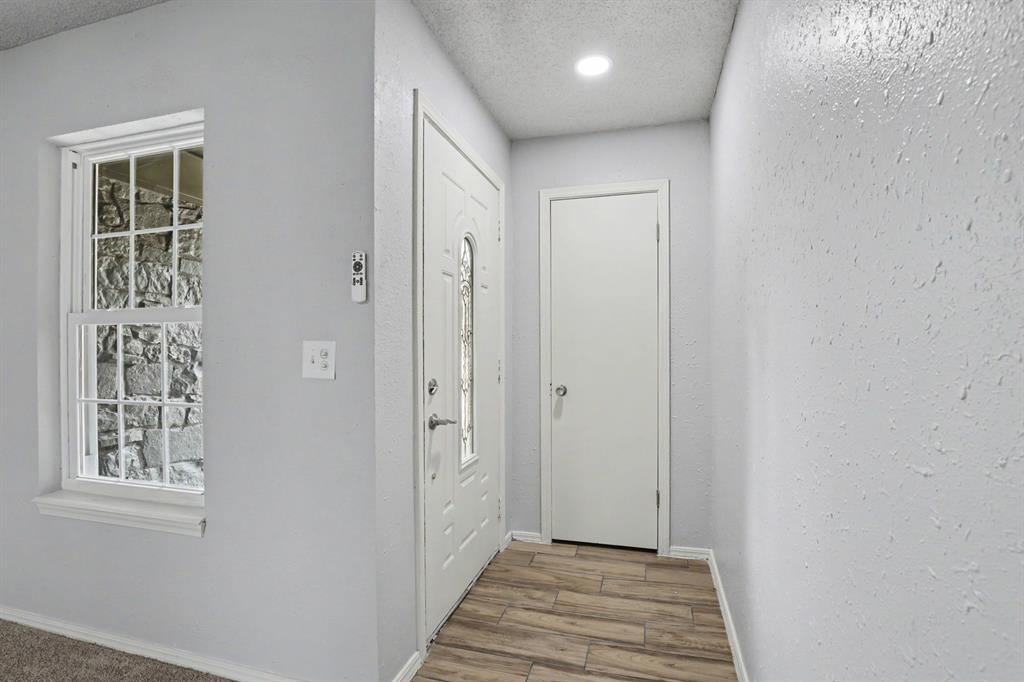 700 Lloyd Avenue Property Photo 3