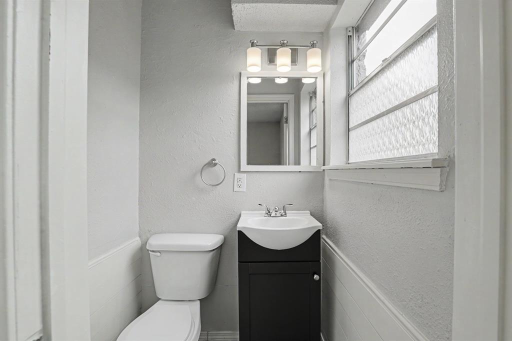 700 Lloyd Avenue Property Photo 15