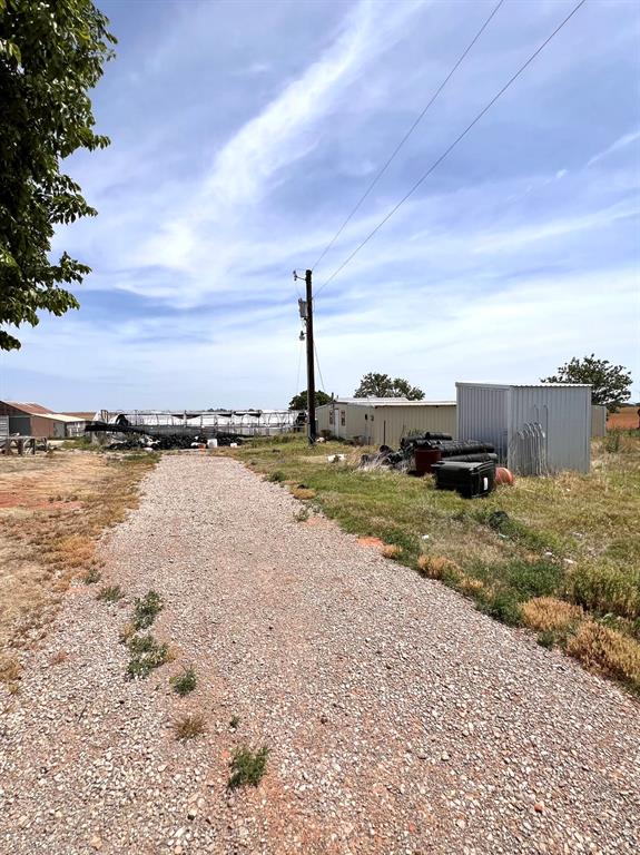 11962 N 2280 Road Property Photo 6