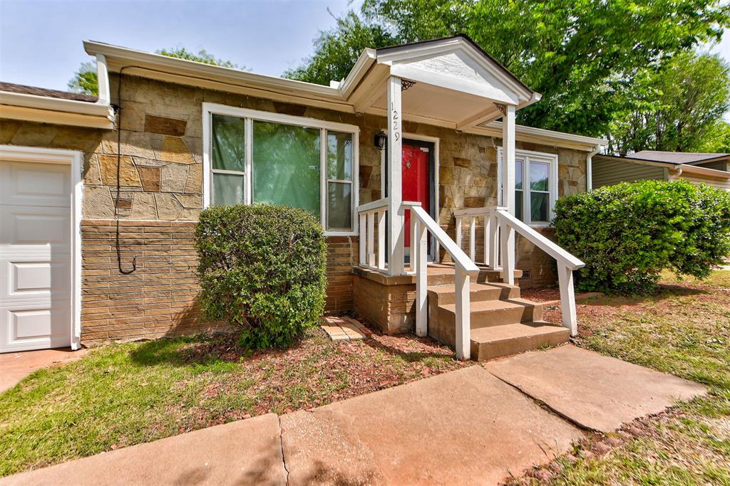 1229 Nw 81st Street Property Photo 1