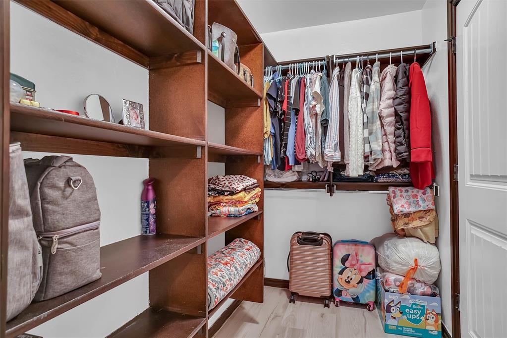 715 N Michigan Avenue Property Photo 33