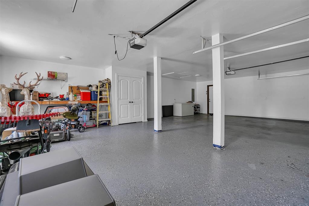 715 N Michigan Avenue Property Photo 43