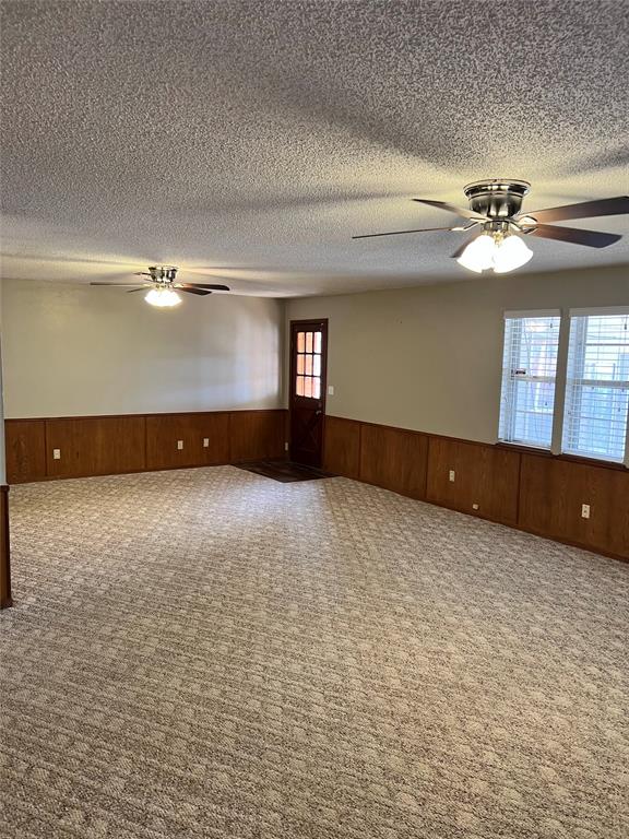 3501 N Ridgewood Street Property Photo 9