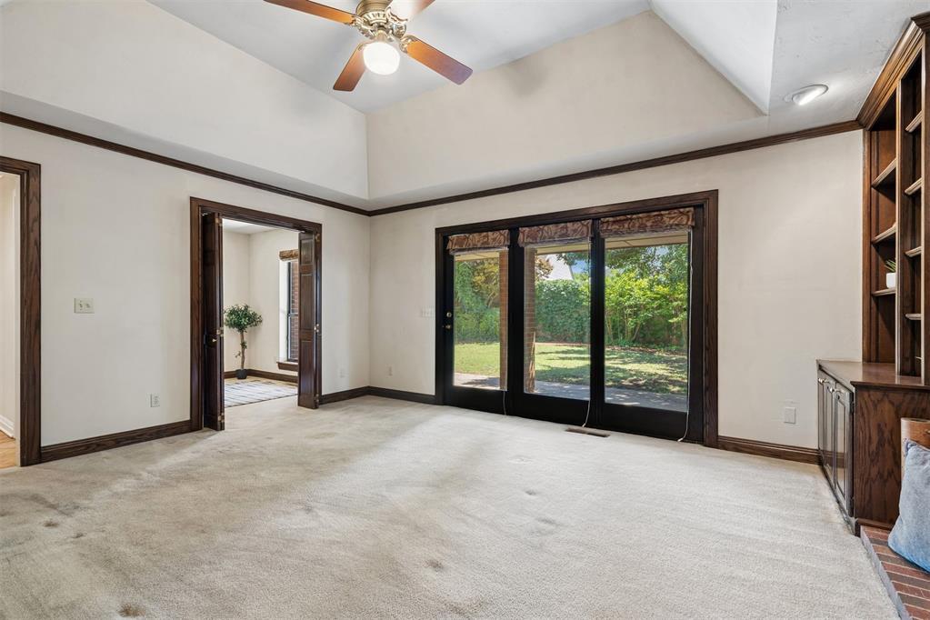 3200 Prairie Rose Road Property Photo 15