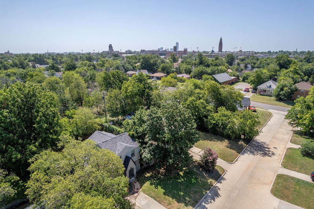 3116 N Virginia Avenue Property Photo 4
