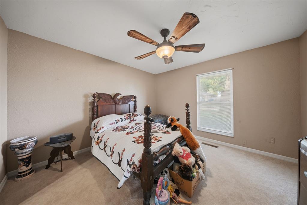 10208 Durham Drive Property Photo 15