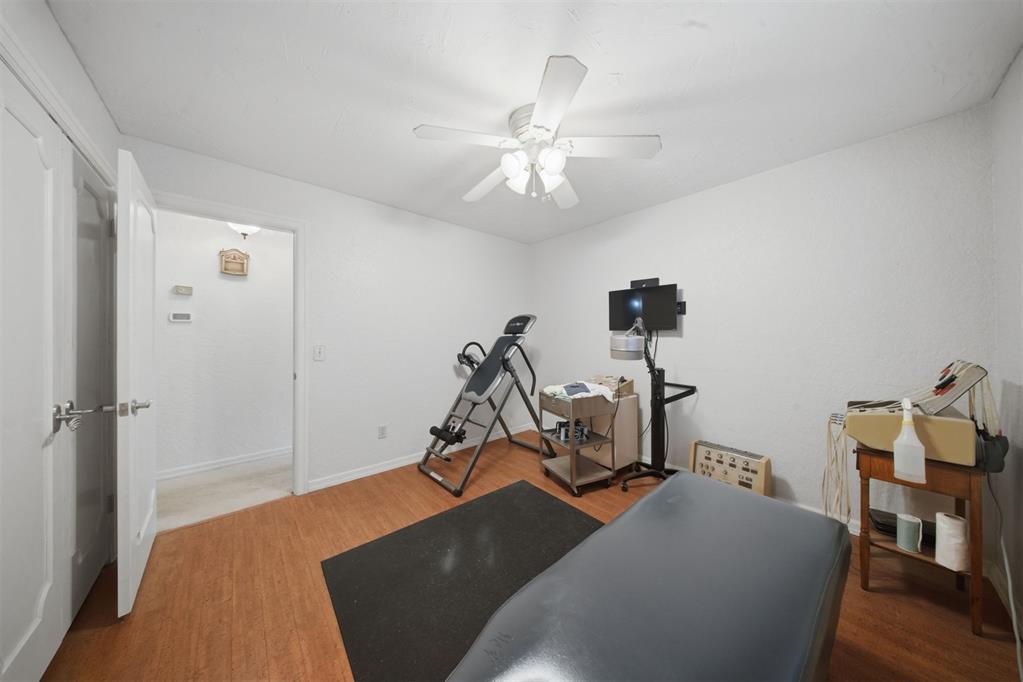 10208 Durham Drive Property Photo 28