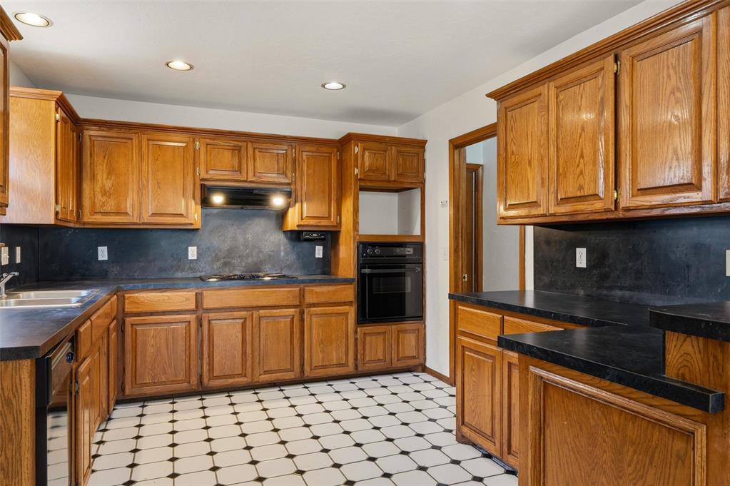 9108 Dena Lane Property Photo 11