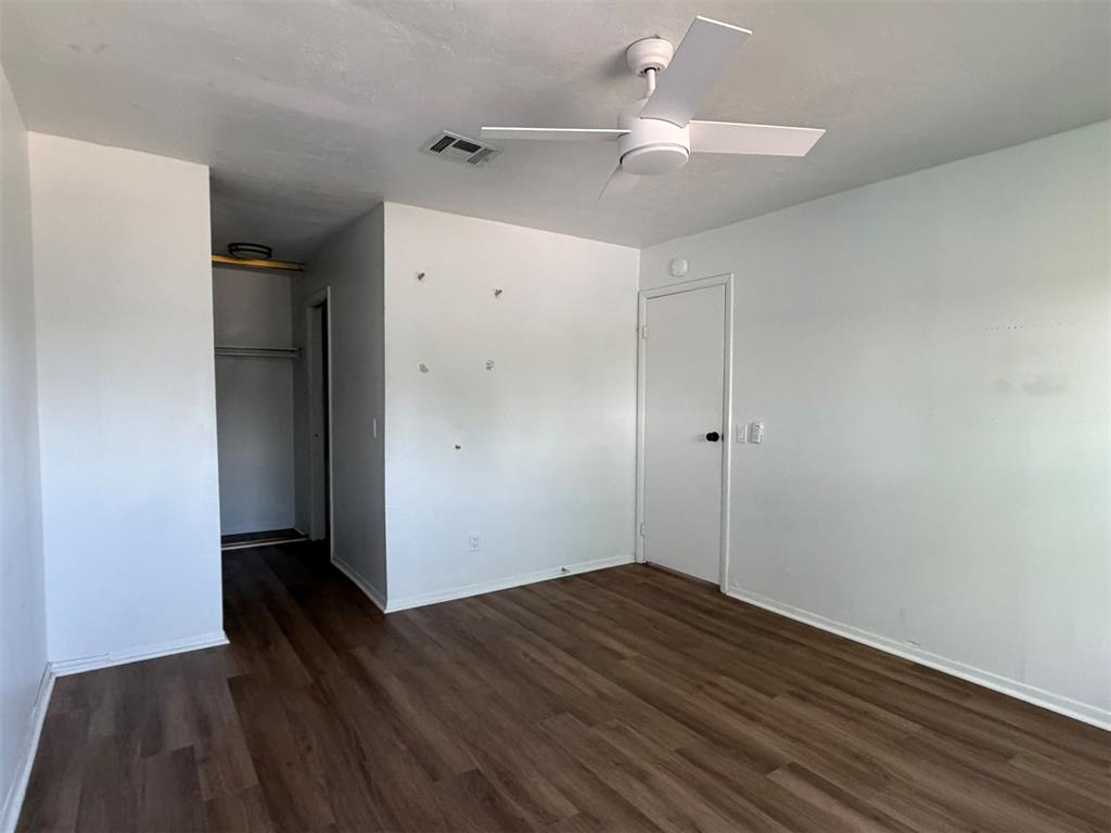 2831 Indian Creek Boulevard Property Photo 6