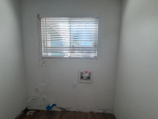 2831 Indian Creek Boulevard Property Photo 11