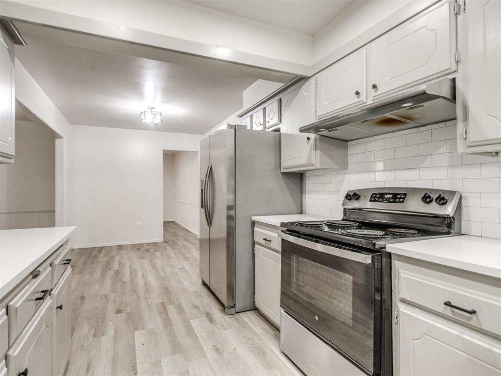 1400 Devonshire Circle Property Photo 7