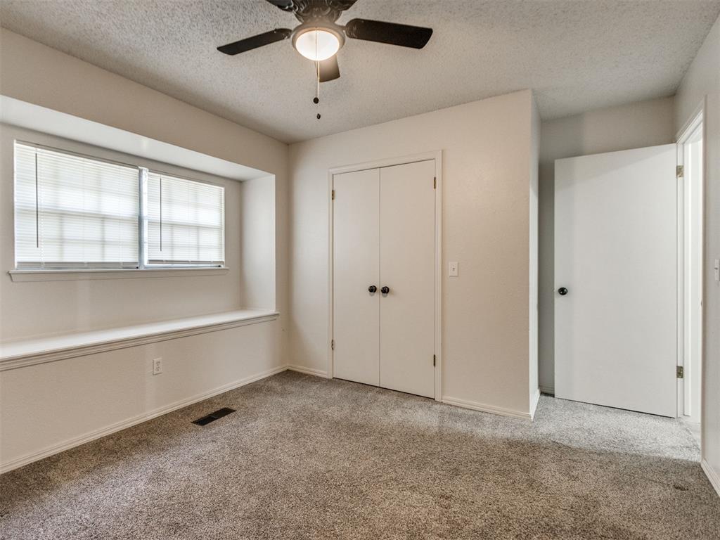 1400 Devonshire Circle Property Photo 9