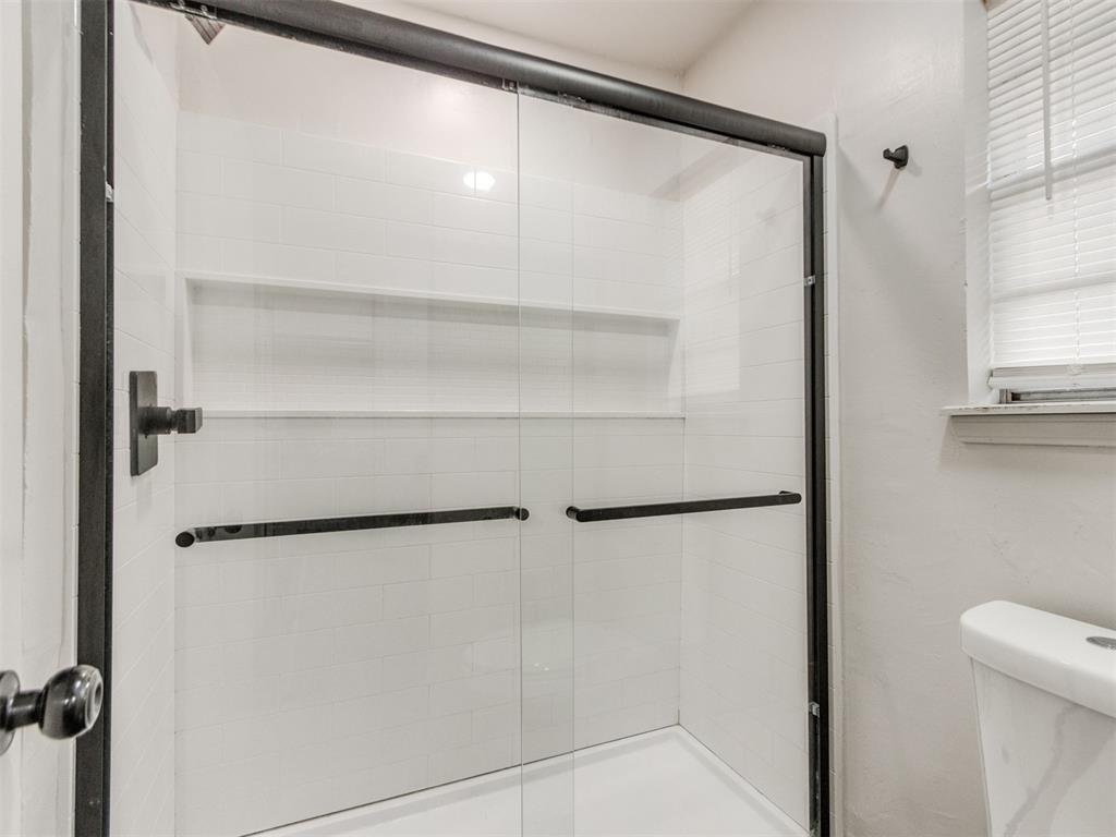 1400 Devonshire Circle Property Photo 21