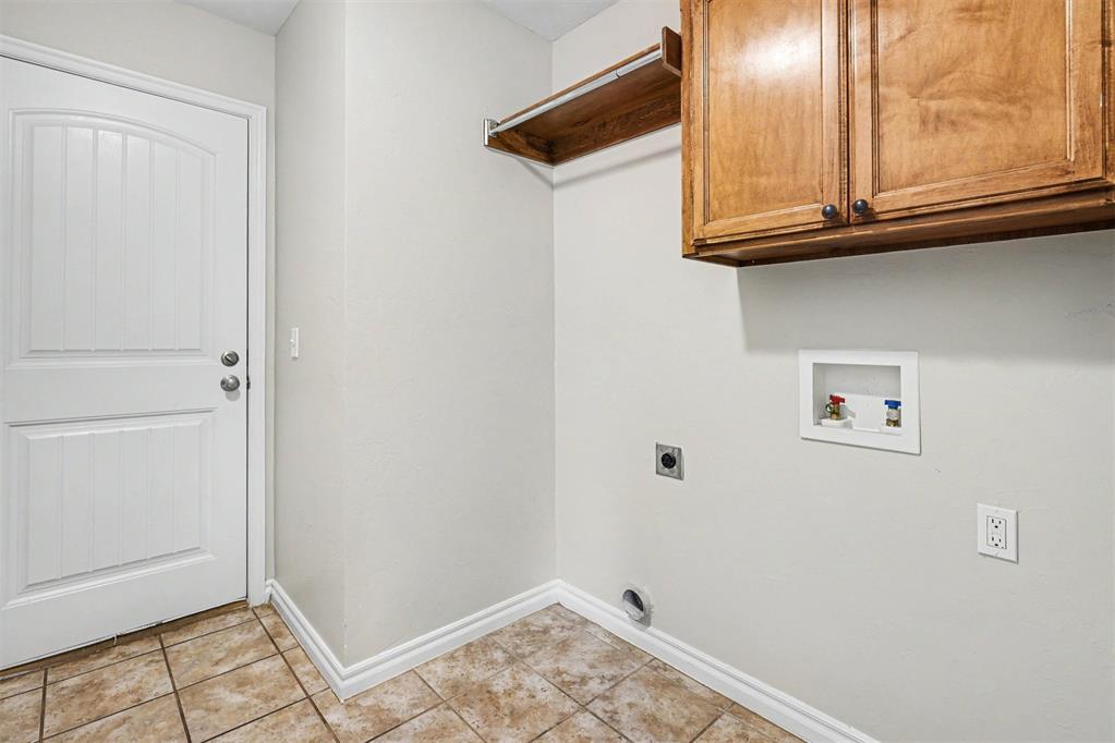 8012 John Robert Drive Property Photo 13