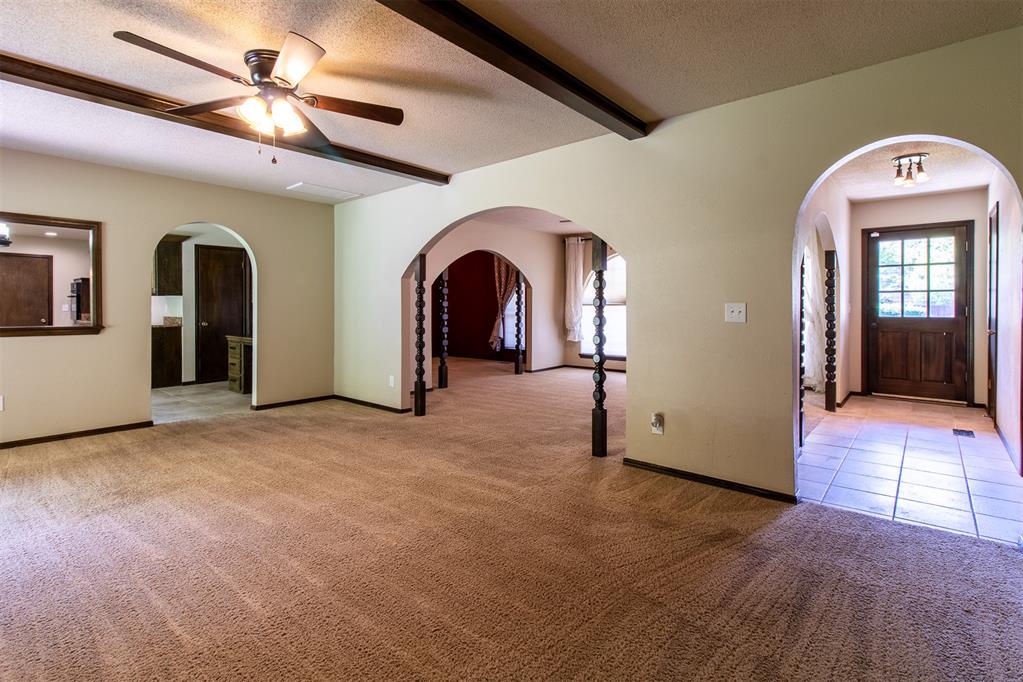 904 East Drive Property Photo 23