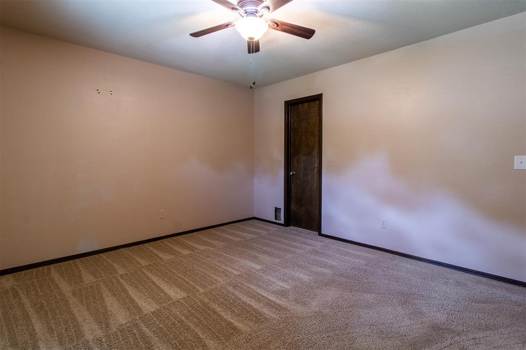 904 East Drive Property Photo 25