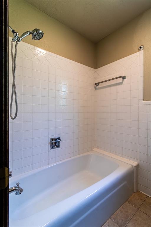 904 East Drive Property Photo 39
