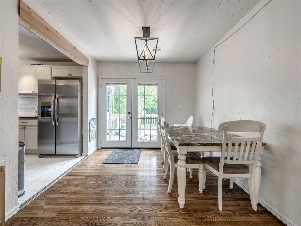 908 N Tabor Avenue Property Photo 8