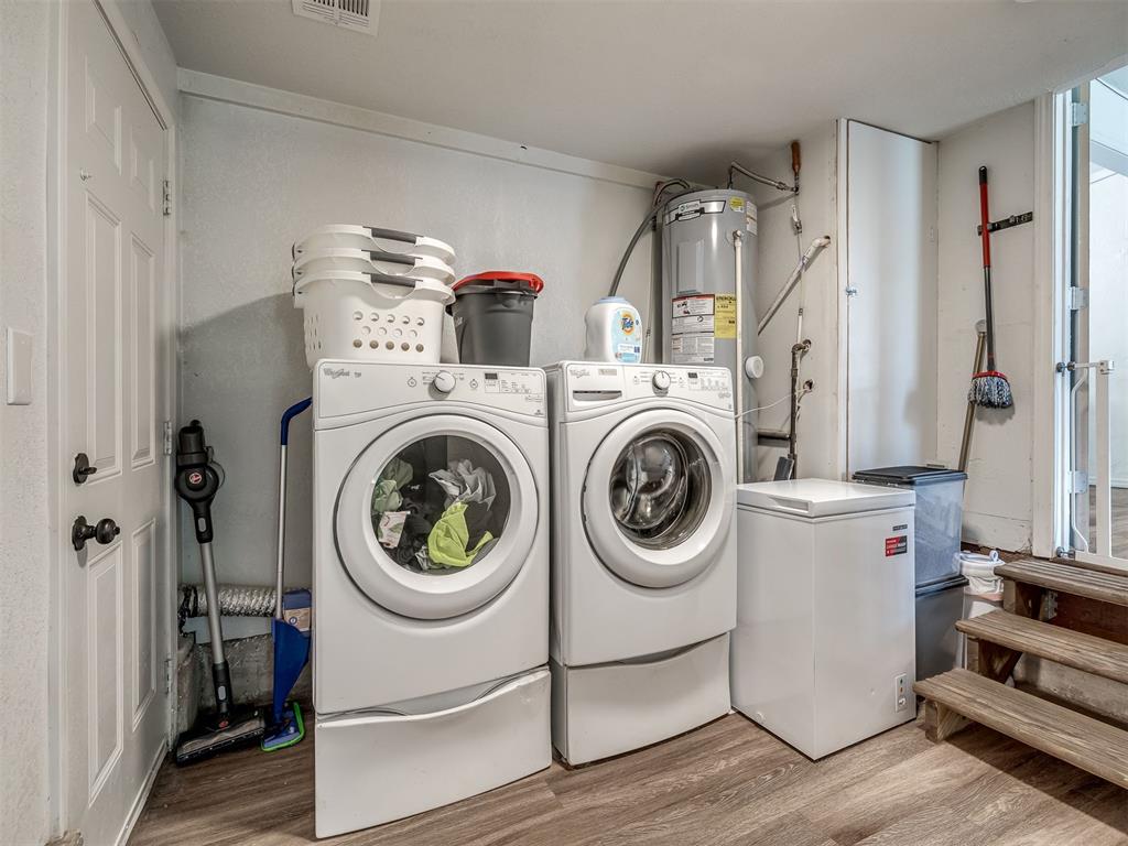 908 N Tabor Avenue Property Photo 18