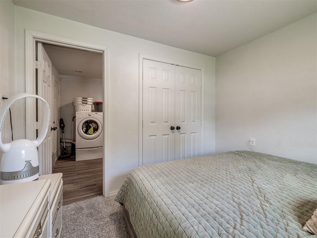 908 N Tabor Avenue Property Photo 21
