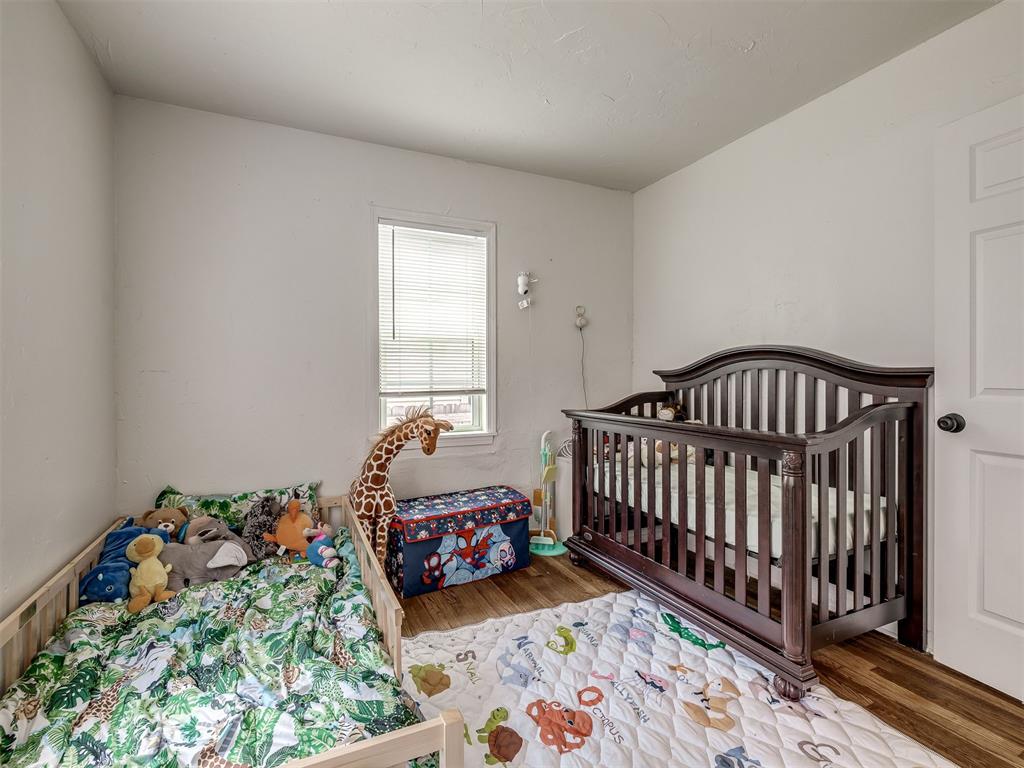 908 N Tabor Avenue Property Photo 26