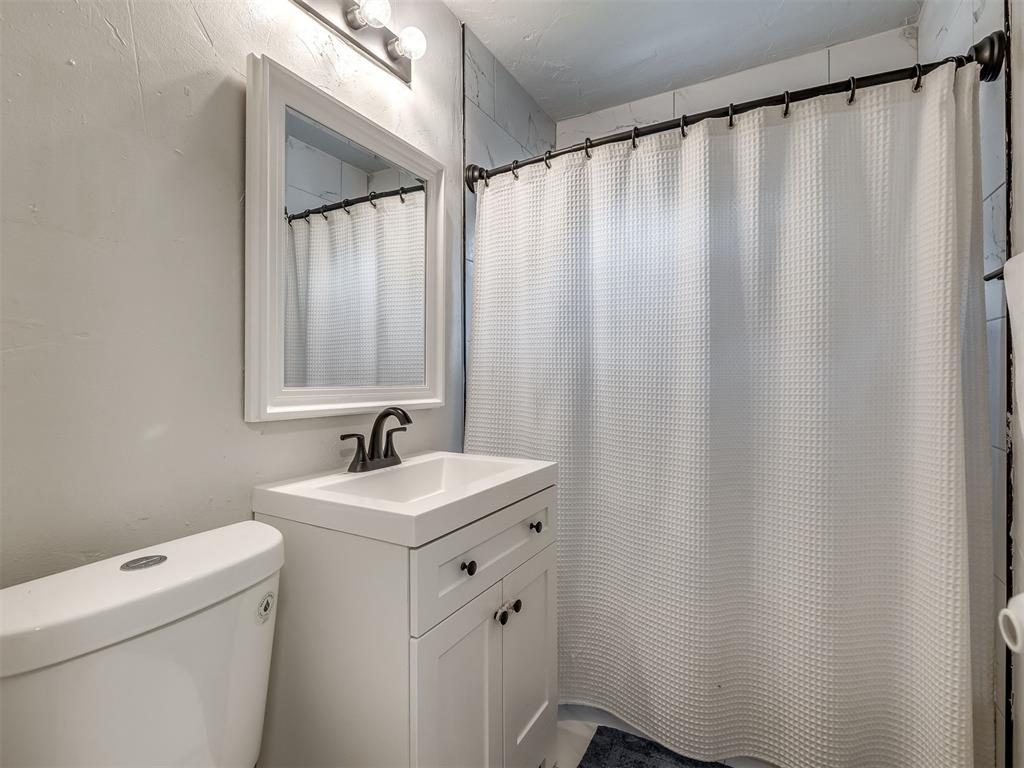 908 N Tabor Avenue Property Photo 28
