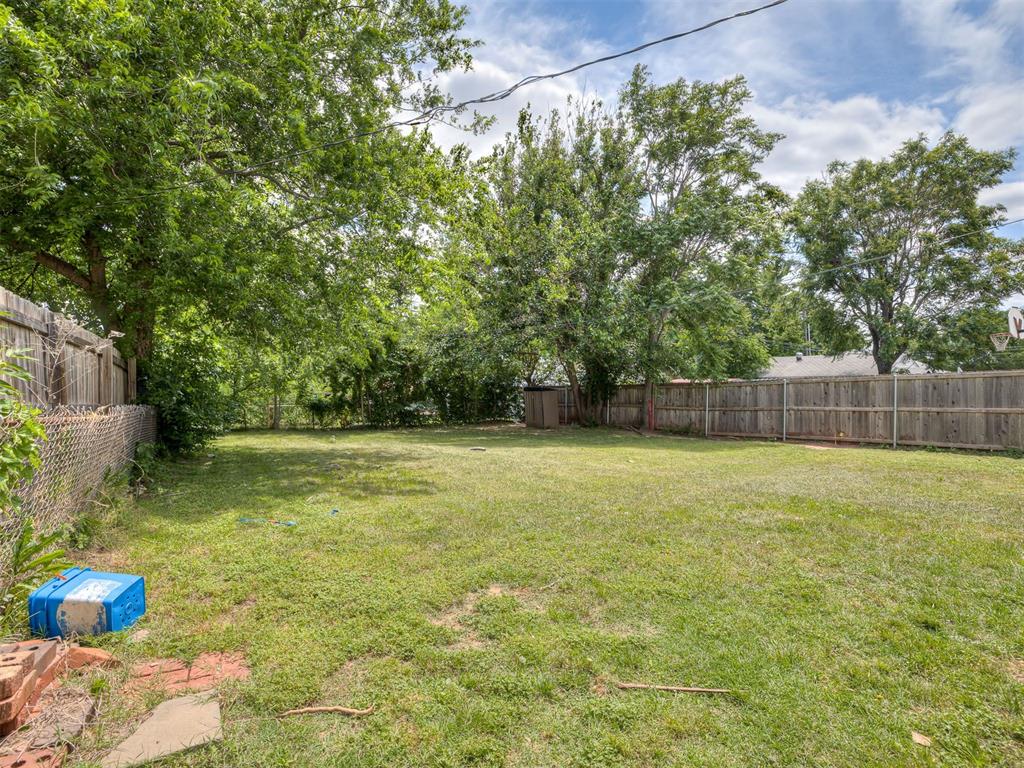 908 N Tabor Avenue Property Photo 35
