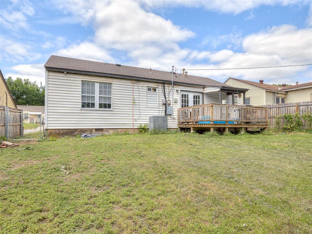 908 N Tabor Avenue Property Photo 39