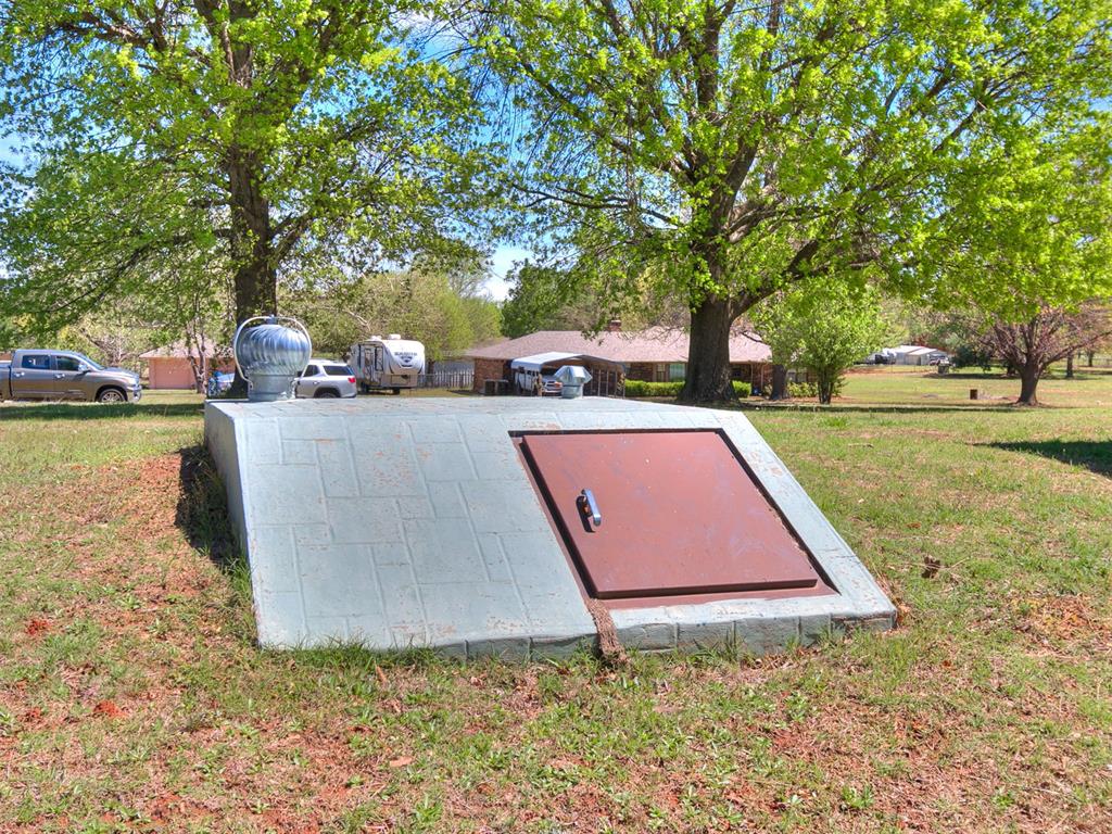 880 Cottontail Rd Property Photo 11