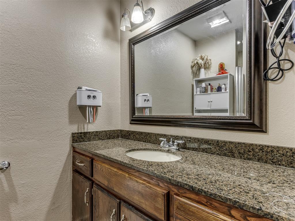 3460 Hensley Road Property Photo 23