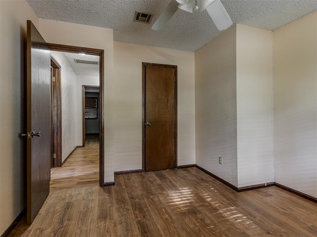 3460 Hensley Road Property Photo 25