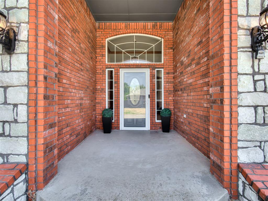 11500 Gateshead Drive Property Photo 3