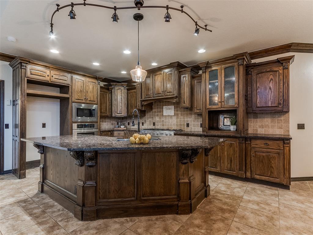 13000 Red Cedar Circle Property Photo 18