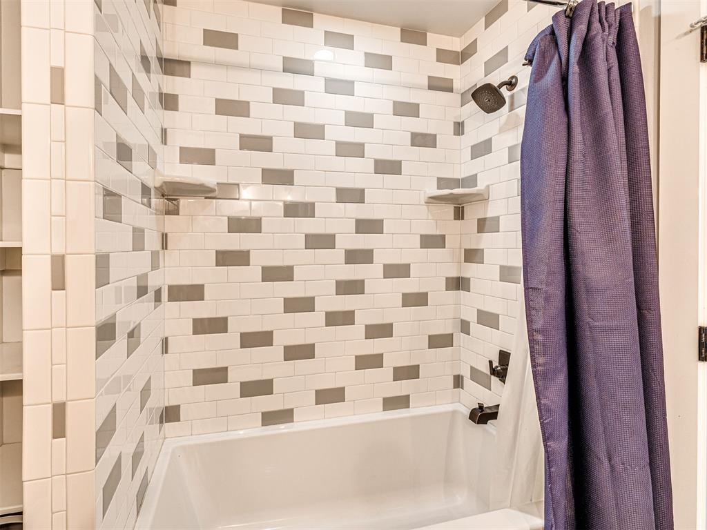 76 Lower Greenway Property Photo 44