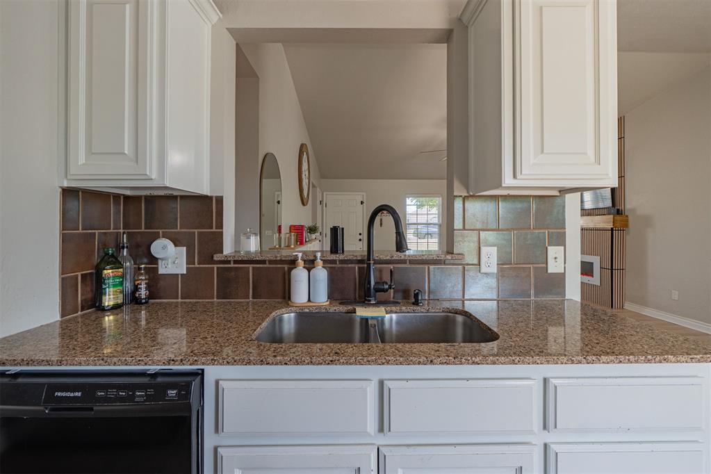 1108 Sw 155th Street Property Photo 19