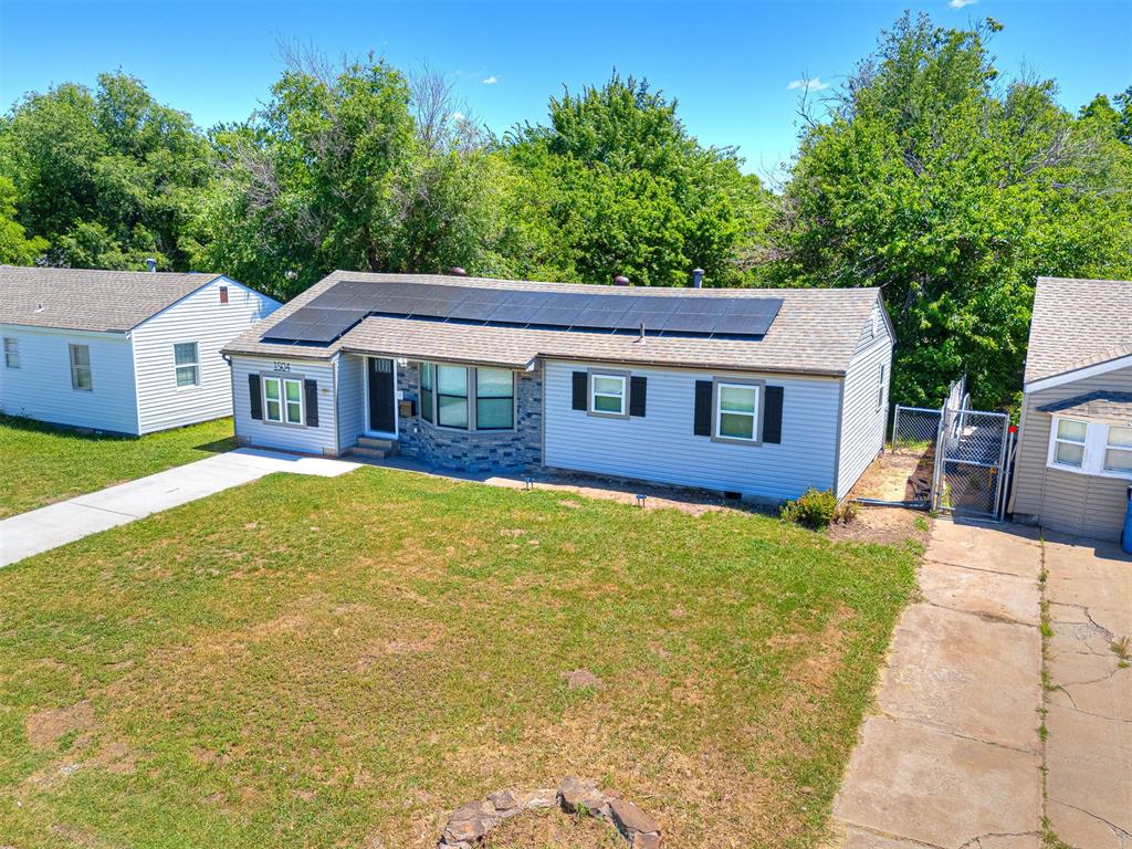 1504 Oelke Drive Property Photo 8