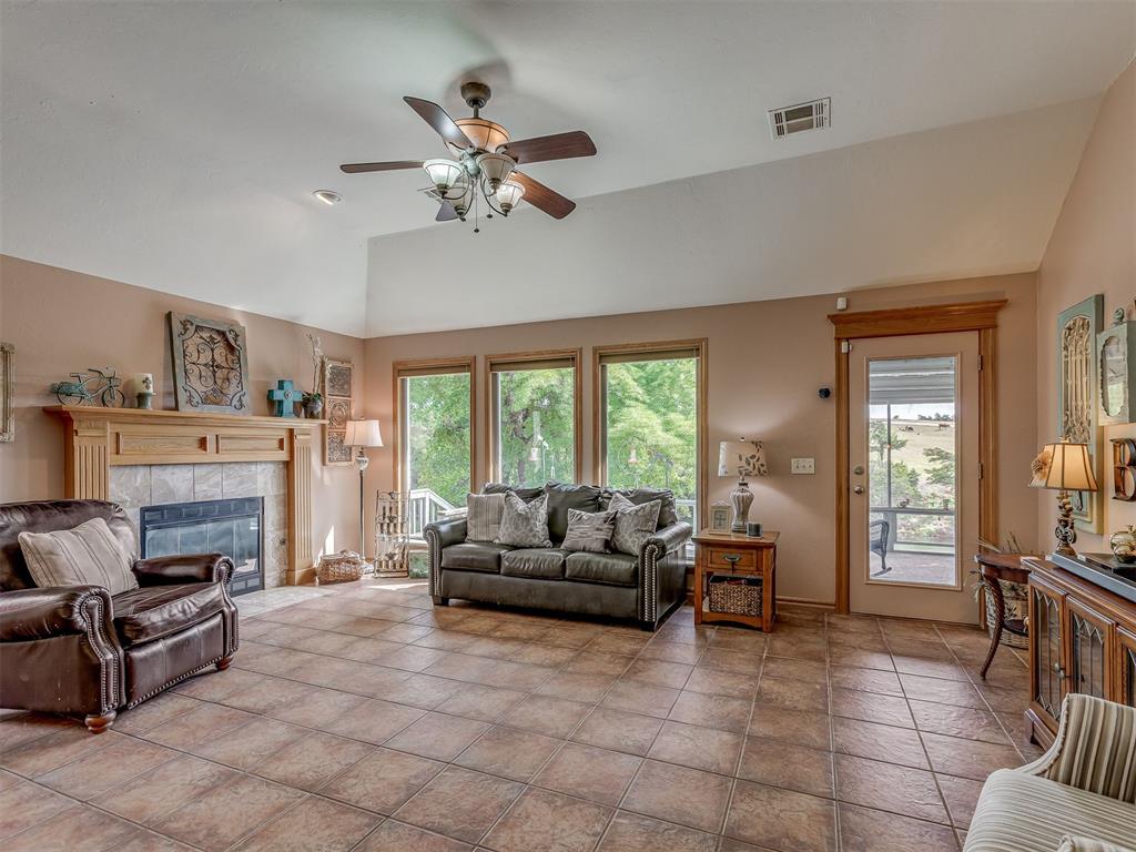 1420 Canyon Lake Road Property Photo 10