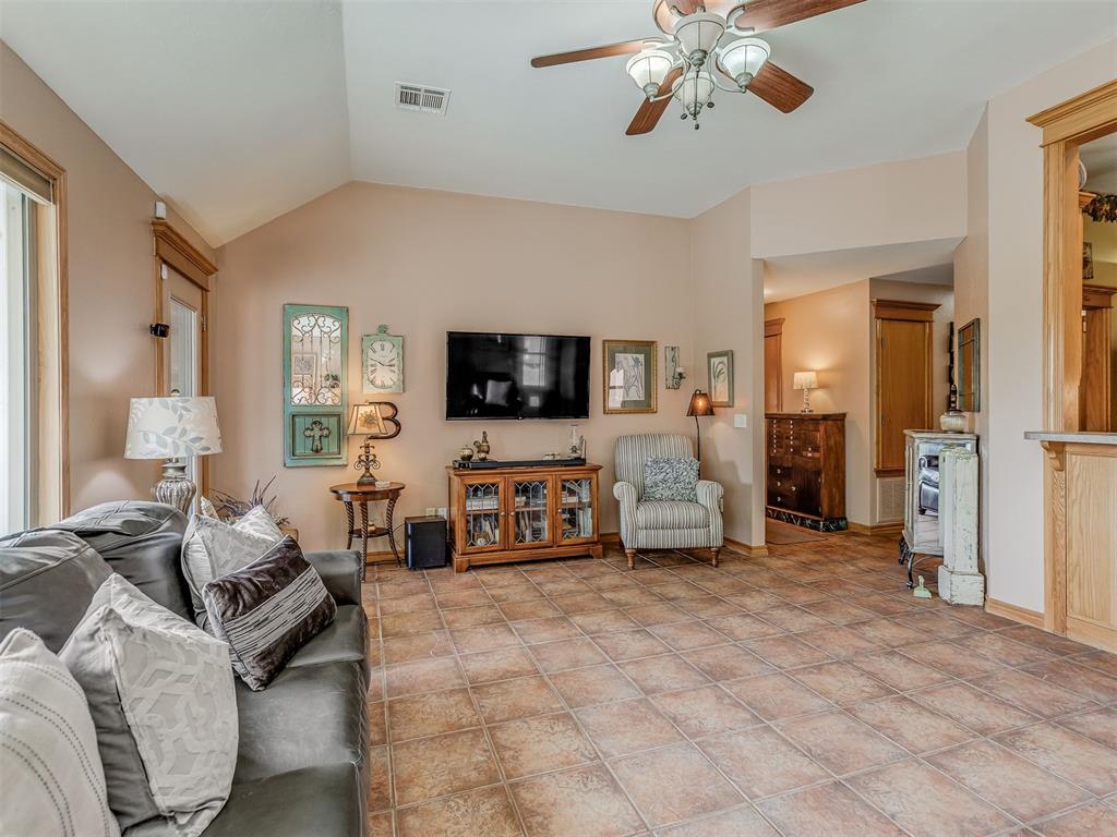 1420 Canyon Lake Road Property Photo 14