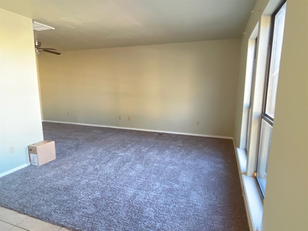 2126 Nw 118th Street Property Photo 2