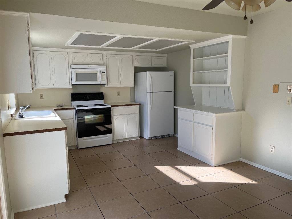 2126 Nw 118th Street Property Photo 6