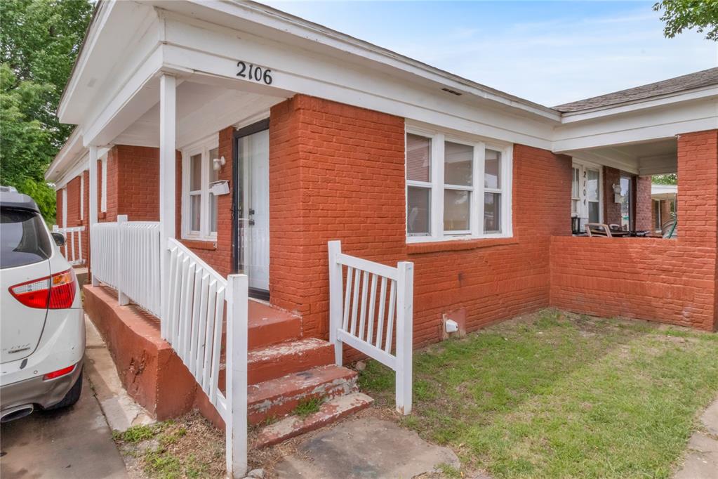 2104 Ne 23rd Street Property Photo 5