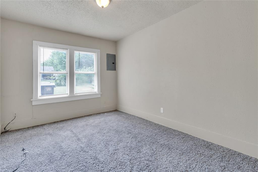 2104 Ne 23rd Street Property Photo 19