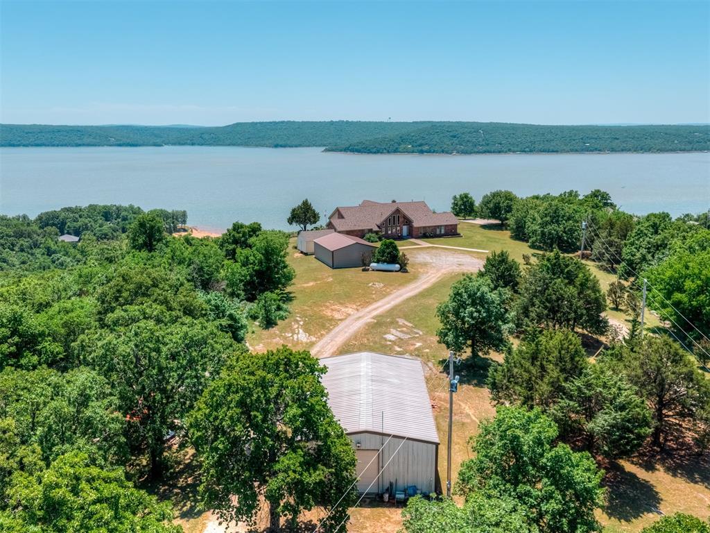 423310 E 1169 Road Property Photo 5