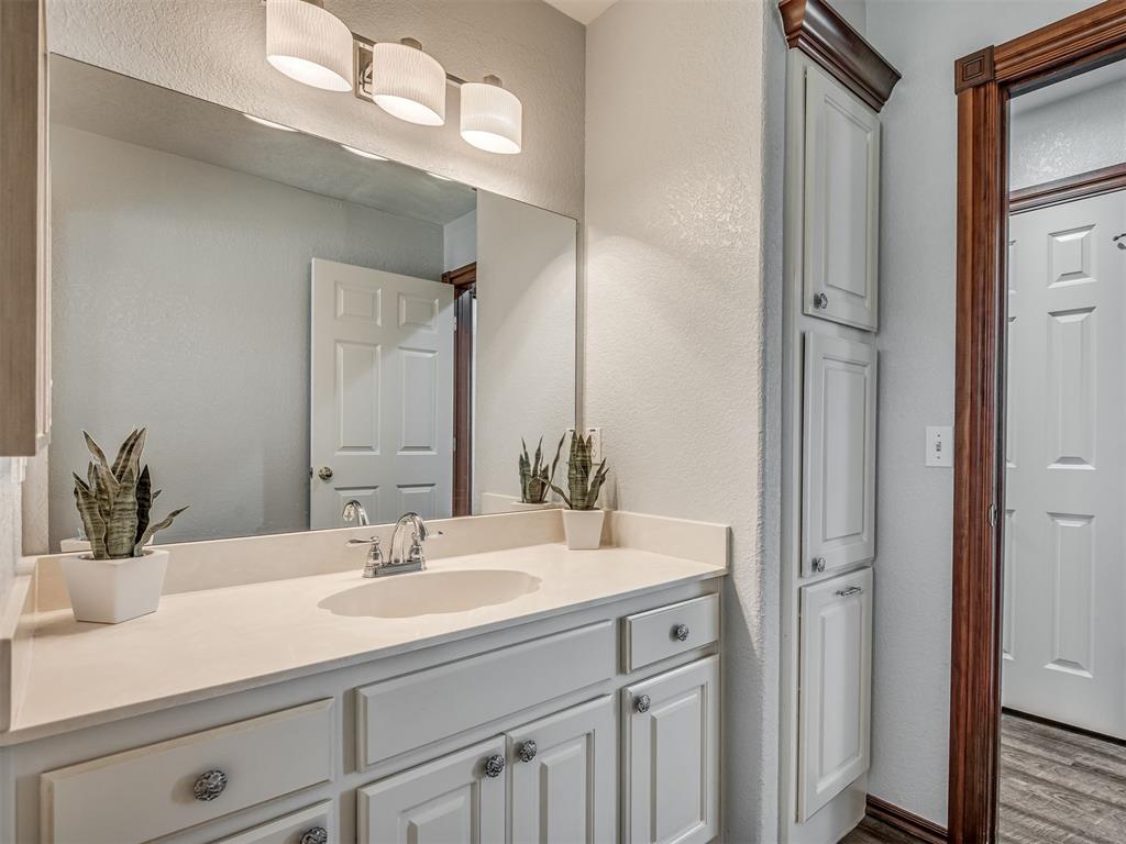 423310 E 1169 Road Property Photo 40