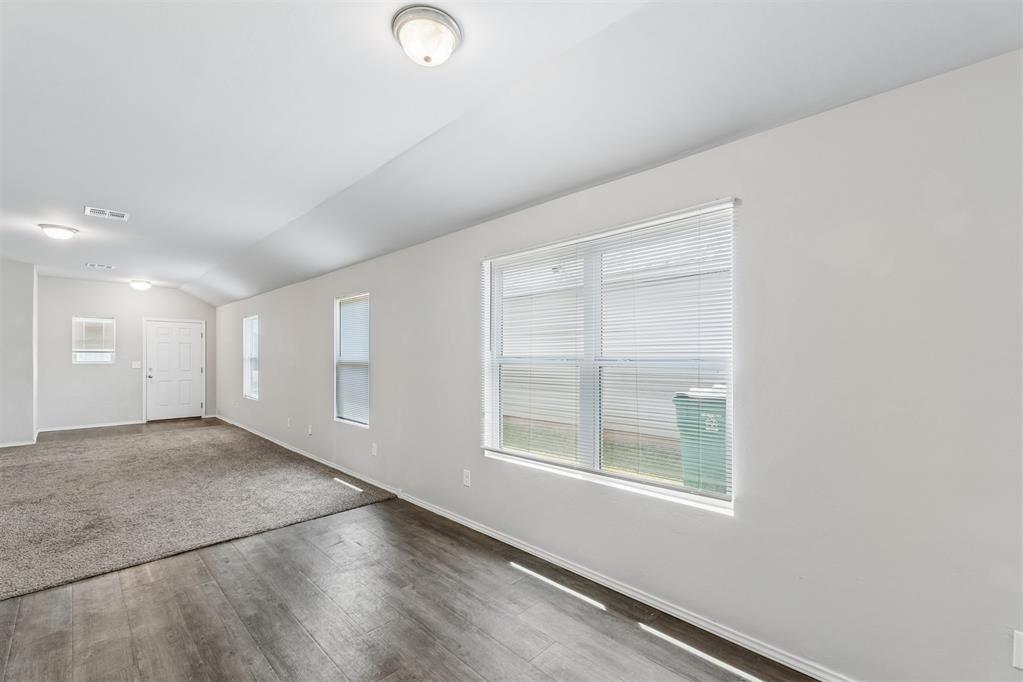 11701 Casey Drive Property Photo 16